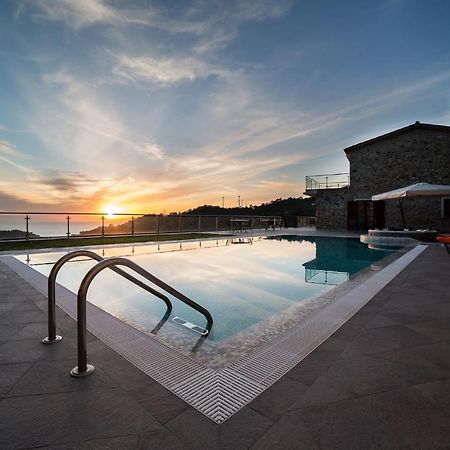נוצ'רה טרינזה Calabrialcubo Agriturismo מראה חיצוני תמונה